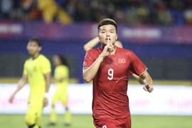 Thắng Malaysia, U22 Việt Nam cầm "nửa" tấm vé bán kết