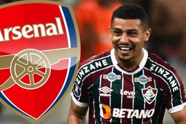 Chuyển nhượng bóng đá 25/10/2023: Arsenal đại chiến Liverpool vì "Martinelli mới"