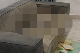 Lai lịch của thi thể nữ giới đã 'khô' trên ghế sofa trong chung cư Hà Nội
