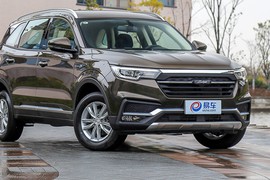 "Xế hộp Tàu" Zotye T500 siêu rẻ chỉ từ 284 triệu đồng