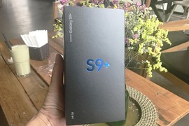 Đập hộp Galaxy S9+: Thiết kế đẹp lung linh, camera khủng