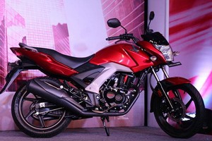 Honda sẽ ra mắt 10 mẫu xe máy mới trong năm 2015