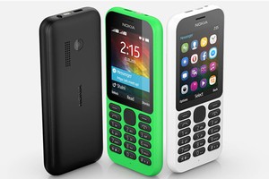 Có thể chơi Facebook bằng Điện thoại Nokia “cùi bắp”?