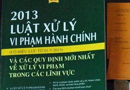 Đe dọa Chánh Thanh tra Sở ép... mua sách