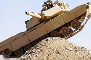 Mỹ tính chuyện thay M1 Abrams, Nga "cười nhạt"