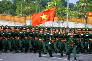 Quân đội nhân dân anh hùng của dân tộc Việt Nam anh hùng