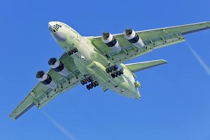 Siêu vận tải cơ Il-78M-90A của Nga lần đầu lộ diện