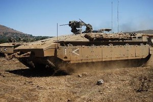 Dùng như phá, siêu tăng Merkava IV cũng không chịu nổi lính Israel