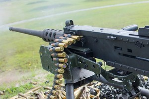 Kẹt đạn như cơm bữa, vì sao Mỹ vẫn tin dùng M2 Browning?