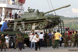 Việt Nam có T-90, Lào có T-72, còn Campuchia có gì?