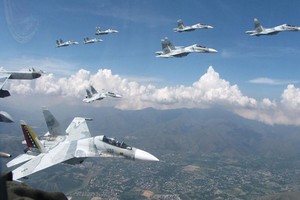 Venezuela khoe Su-30, chứng minh sức mạnh không quân nhất Nam Mỹ