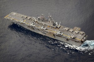 "Tàu sân bay” Mỹ chất đầy F-35 tới Philippines