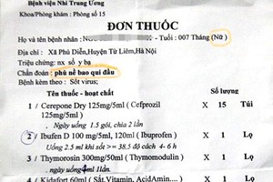 Bé gái bị BV Nhi TW chẩn đoán “phù nề bao quy đầu“