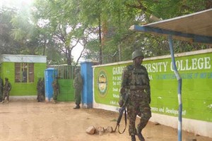 Chiến binh Al-Shabab nhận trách nhiệm vụ tấn công trường học Kenya