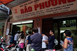 Bí mật ở phố bánh Trung thu Thụy Khuê