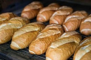 5 cách bảo quản bánh mì giòn ngon cả tháng, không lo khô cứng