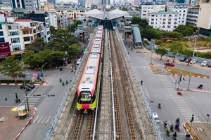 Tàu điện Nhổn- Ga Hà Nội: Mở cửa miễn phí trong 15 ngày đầu