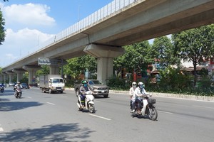 Bắc Bộ, Trung Bộ ngày nắng nóng, chiều tối và đêm mưa rào