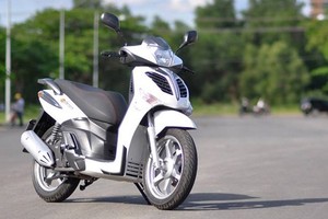 Honda SH “run” vì đối thủ Benelli Cafe Nero?