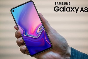 Galaxy A8s sẽ không còn giắc cắm tai nghe