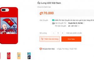 Ốp lưng smartphone in hình cổ vũ đội tuyển Việt Nam đắt khách