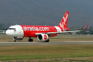 Tố Traveloka chơi xấu, AirAsia ngừng hợp tác bán vé vĩnh viễn