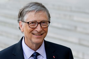 Bill Gates trở lại mốc tài sản 100 tỷ USD