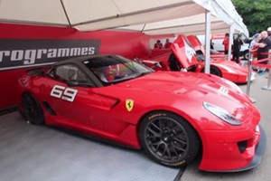 Điếc tai với màn "thi hát" của bộ 3 siêu ngựa nhà Ferrari 