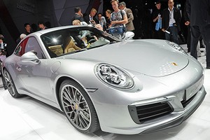 Porsche 911 2016 trình làng – nhanh hơn, mạnh mẽ hơn