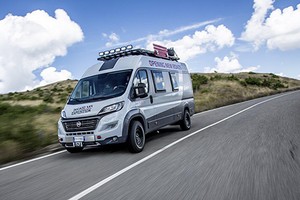 Ngắm nhà di động siêu lý tưởng - Fiat Ducato Expedition 