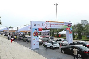 Hàng trăm ôtô tham gia "Car Care Day 2015" tại Hà Nội