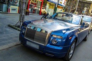 “Chạm mặt” siêu xe Rolls-Royce hơn 30 tỷ tại Việt Nam