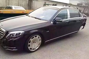 Thợ Việt "làm thịt" xế sang 10 tỷ Mercedes-Maybach S600