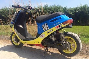 Xe "đi chợ" Honda Dio 50cc độ siêu mạnh tại Sài Gòn 