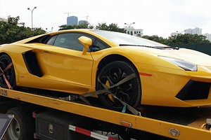 Khốn khổ vận chuyển siêu xe Lamborghini, Ferrari tại Việt Nam