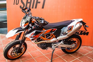 KTM 690 SMC R 2017 "chốt giá" 469 triệu đồng tại VN