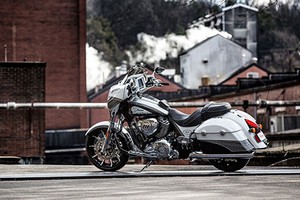 Indian Motorcycle ra mắt Chieftain "chốt giá" hơn 700 triệu