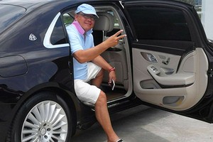 Đại gia Việt “tậu” siêu xe sang Maybach giá 7 tỷ là ai?