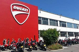 Royal Enfield Ấn Độ sẽ mua lại thương hiệu Ducati?