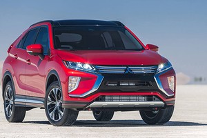 Xe 5 chỗ Mitsubishi Eclipse Cross "chốt giá" 557 triệu đồng