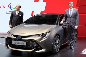 Cận cảnh Toyota Auris 2018, phiên bản 5 cửa của Corolla