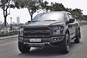 Đại gia Quảng Trị tậu siêu bán tải Ford F-150 giá 4 tỷ đồng