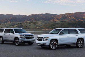 Chevrolet ra mắt SUV "hàng khủng" Suburban RST 2019