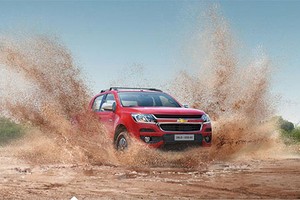 Xe Chevrolet Colorado nhập khẩu giảm giá 50 triệu tại Việt Nam