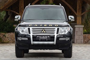 “Vua ế” Mitsubishi Pajero tại VN giá 1,2 tỷ tại Trung Quốc