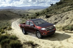 Ford Ranger 2018 XL và XLT "chốt giá" từ 616 triệu đồng