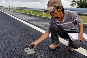 Cao tốc Đà Nẵng-Quảng Ngãi: Sửa ở Quảng Nam, hư ở Quảng Ngãi