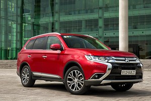 Tiếp tục triệu hồi xe Mitsubishi Outlander "dính lỗi" tại Việt Nam 