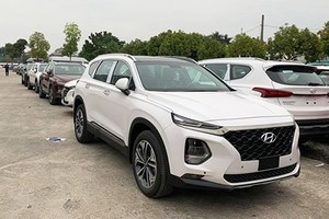 Hyundai SantaFe 2019 đổ bộ đại lý Việt Nam đầu năm mới