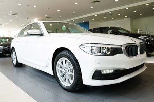 Cận cảnh BMW 5-Series 2019 mới giá 2,4 tỷ tại Việt Nam